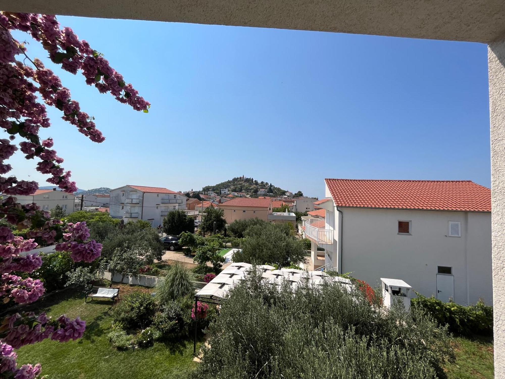 Perla Alba Apartments Tribunj  Bagian luar foto
