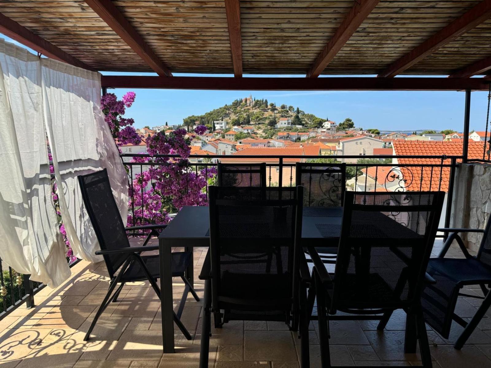 Perla Alba Apartments Tribunj  Bagian luar foto